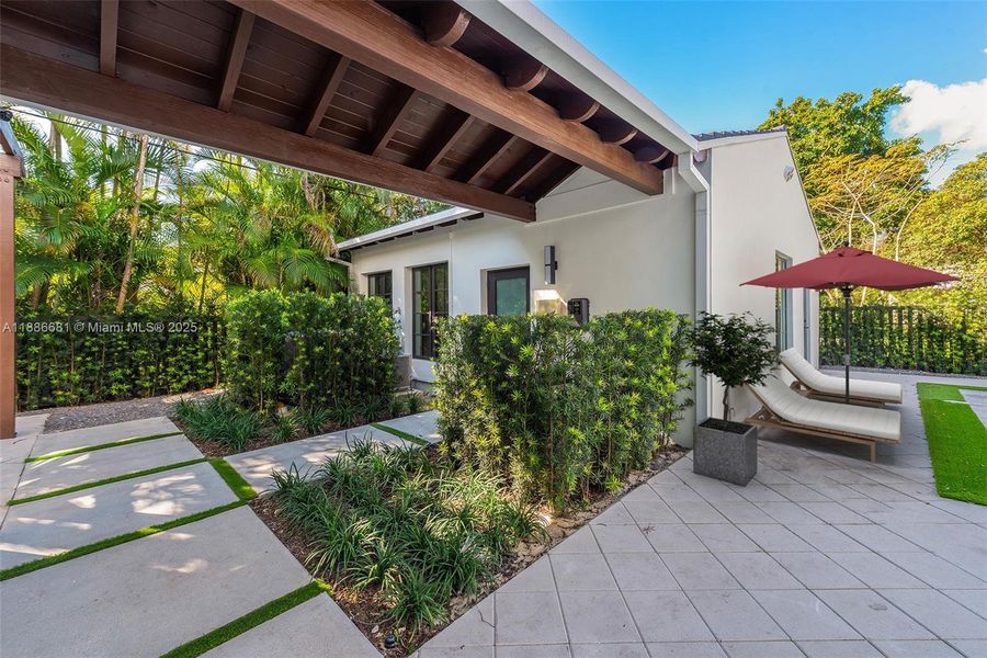 Exterior details and patio area of a home in , Coral Gables (Image 2). Exterior details and patio area of a home in , Coral Gables (Image 2).