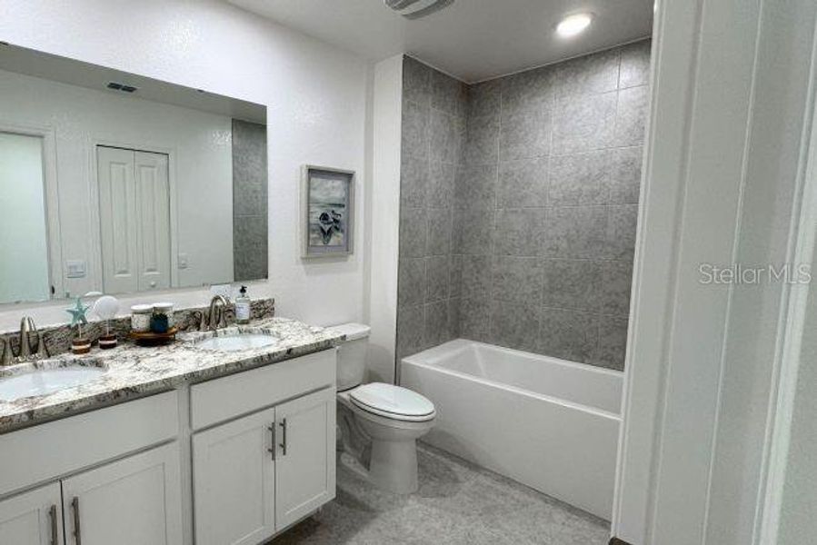 Furnished interior view inside a new home in Orchid Cove, Bokeelia (Image 16).