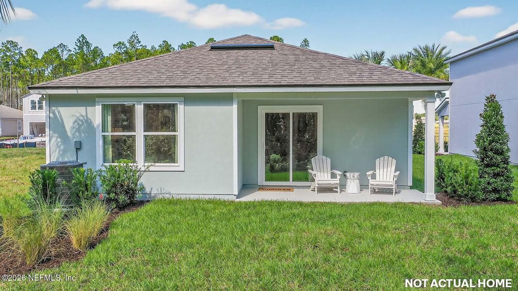 Exterior details and patio area of a home in Rookery, Green Cove Springs (Image 3).
