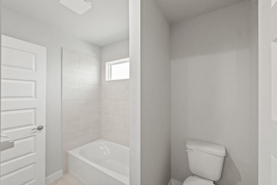 Image 42 of a home in Briarwood Crossing.