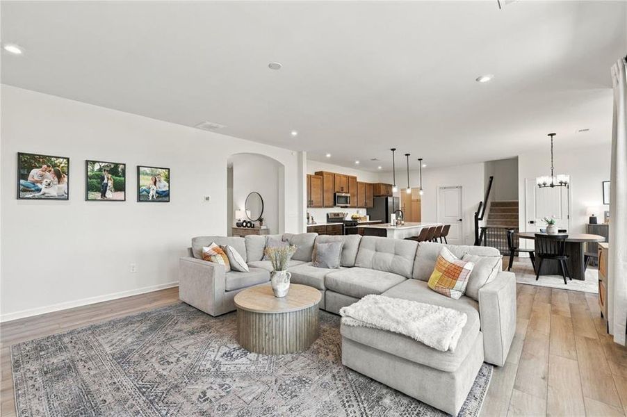 Furnished interior view inside a new home in Sweetbay Farm, Lawrenceville (Image 35).