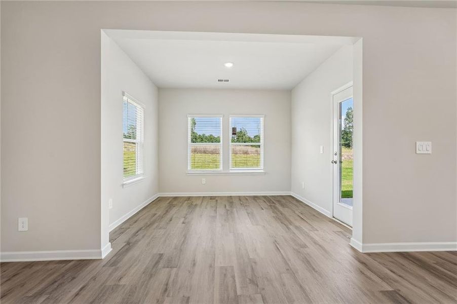 Spacious, unfurnished interior of a new home in Northwoods at Mirror Lake, Villa Rica (Image 45).
