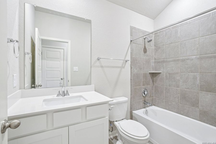 Furnished interior view inside a new home in Kallison Ranch, San Antonio (Image 8). Furnished interior view inside a new home in Kallison Ranch, San Antonio (Image 8).