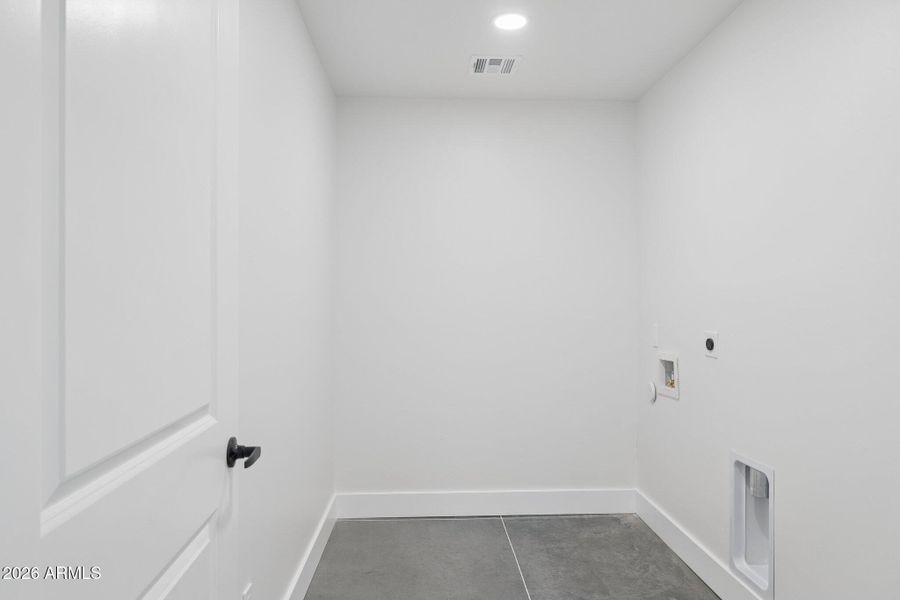 44-web-or-mls-46210-n-36th-ave