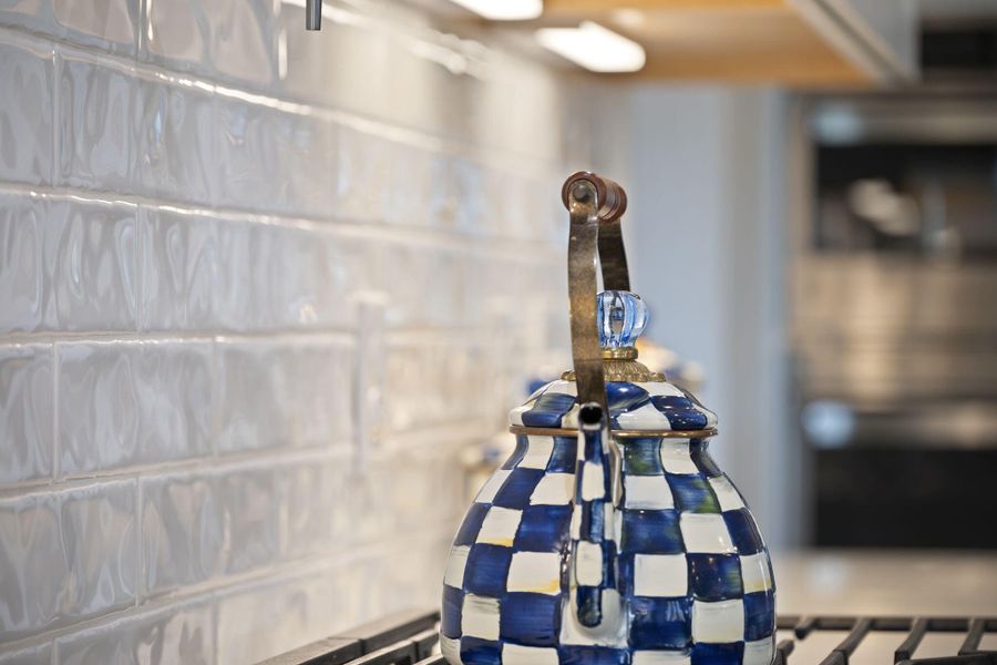 Image 47 of a home in .