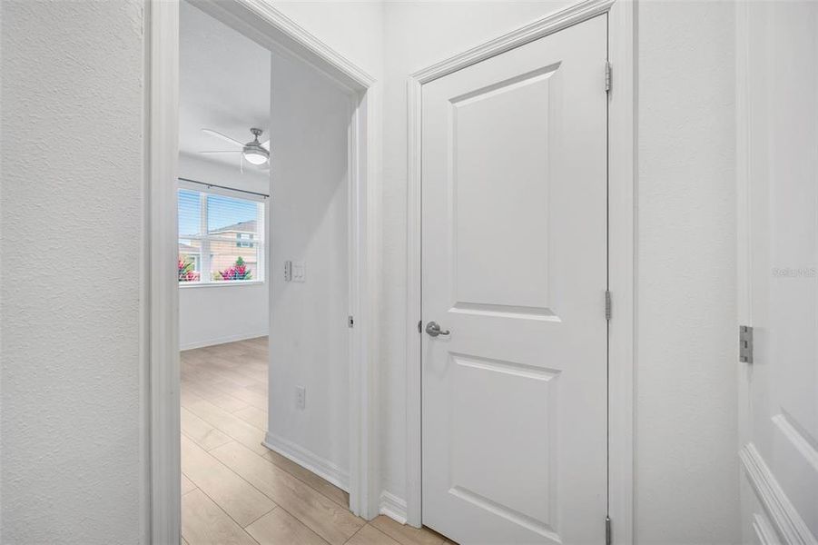 Spacious, unfurnished interior of a new home in , Wesley Chapel (Image 44). Spacious, unfurnished interior of a new home in , Wesley Chapel (Image 44).