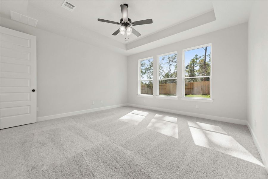 Spacious, unfurnished interior of a new home in The Woodlands Hills – 55', Willis (Image 13).