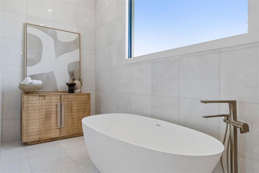 Image 69 of a home in .