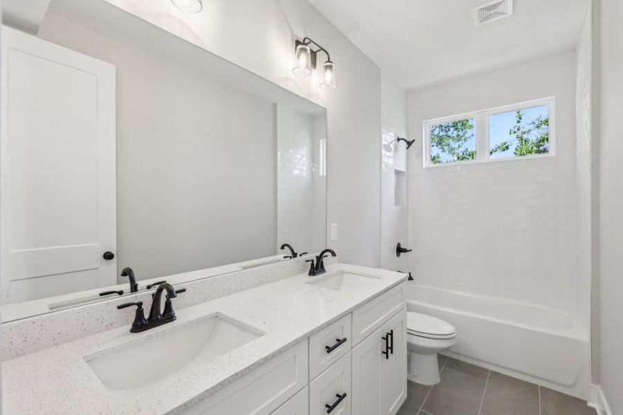 Furnished interior view inside a new home in , Atlanta (Image 16). Furnished interior view inside a new home in , Atlanta (Image 16).