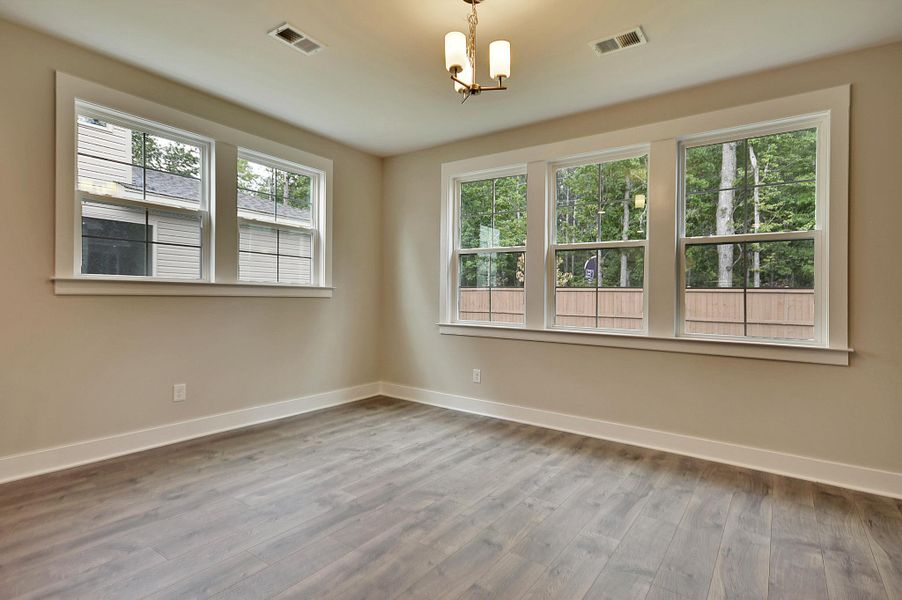 Maywood II Breakfast Area Maywood II Breakfast Area
