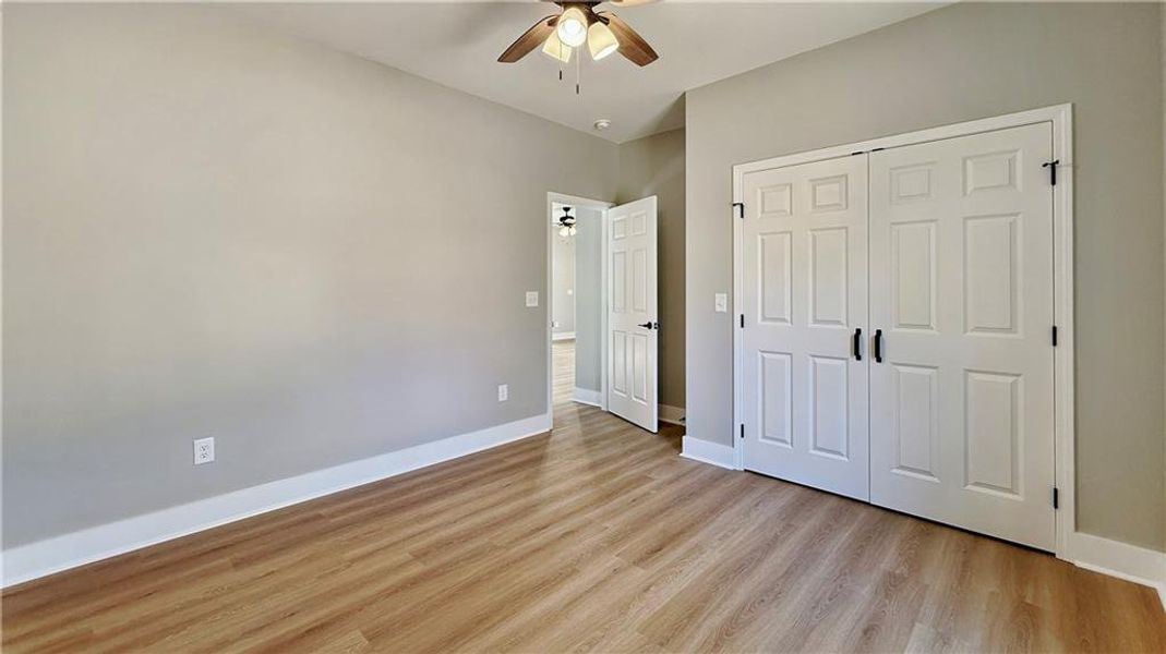 Spacious, unfurnished interior of a new home in , Calhoun (Image 21).