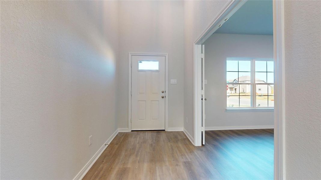 Spacious, unfurnished interior of a new home in Lexington Heights 50', Willis (Image 43).