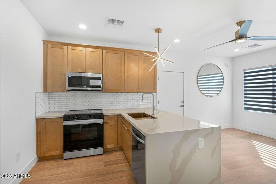 20251020231654046999000000-o