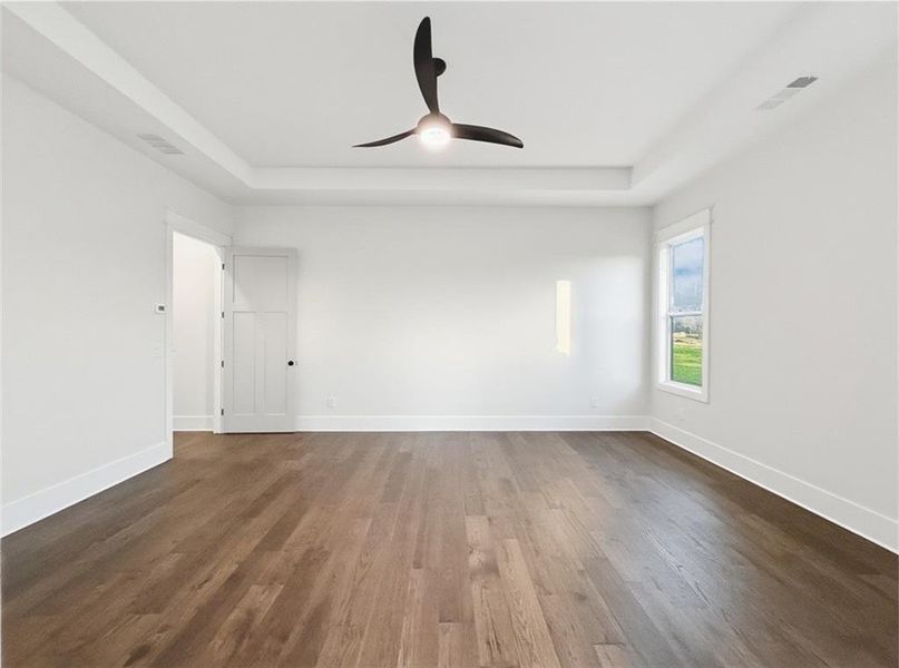 Spacious, unfurnished interior of a new home in , Rydal (Image 67).