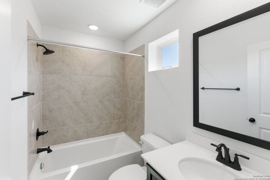 Image 36 of a home in The Crossvine – Garden Homes. Image 36 of a home in The Crossvine – Garden Homes.