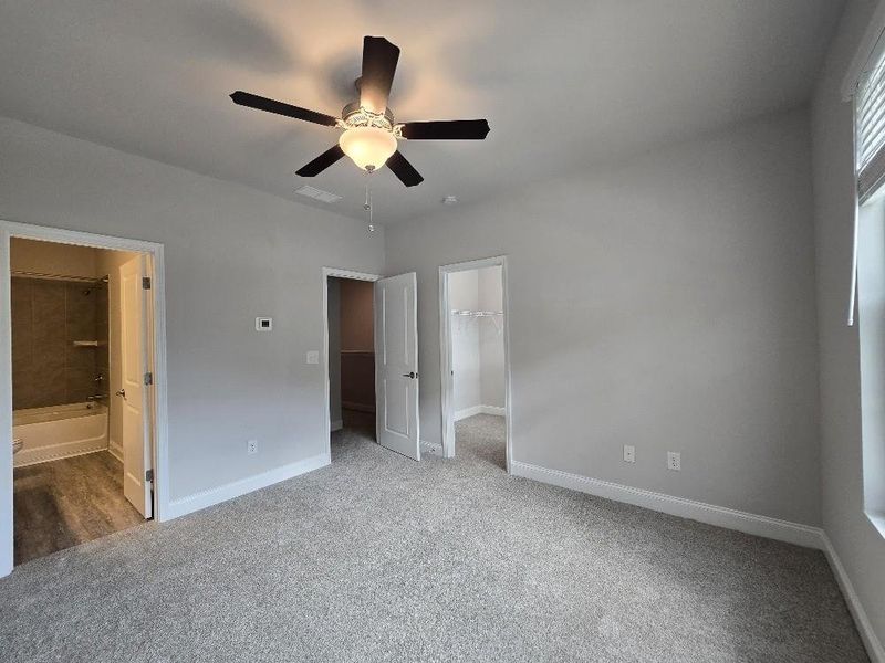 Spacious, unfurnished interior of a new home in Morning Creek Forest, South Fulton (Image 17).