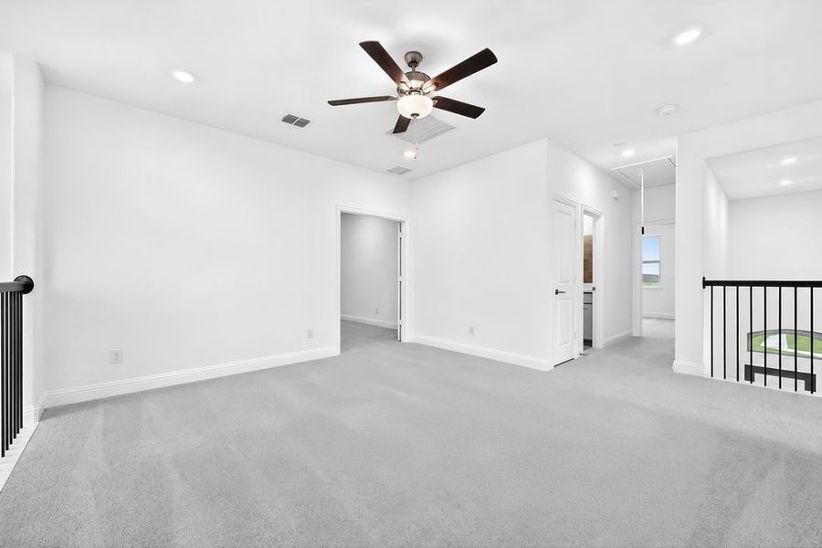 Spacious, unfurnished interior of a new home in Highland Lakes, McKinney (Image 26). Spacious, unfurnished interior of a new home in Highland Lakes, McKinney (Image 26).