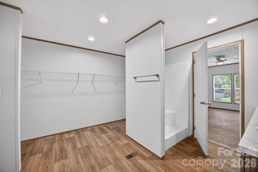 Primary Bath - separate shower