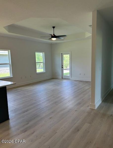 Spacious, unfurnished interior of a new home in Parkbrook, Panama City (Image 11).