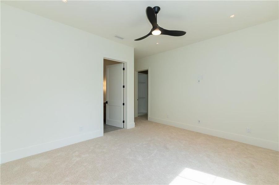 Spacious, unfurnished interior of a new home in , Marietta (Image 58).