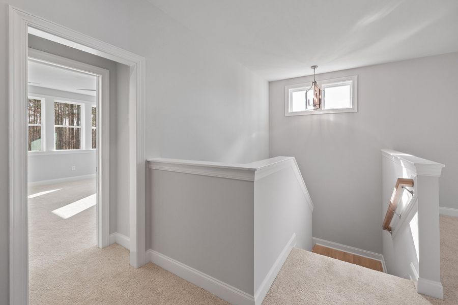 Representative unfurnished interior of a home built from the The Hampton by RobuckHomes in Baylee Ridge, Selma (Image 133).