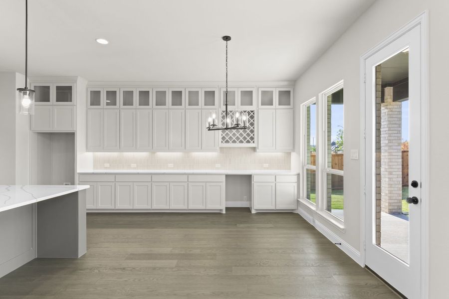 Representative furnished interior of a home built from the Cardiff by Windsor Homes in Nelson Lake Estates, Rockwall (Image 10).
