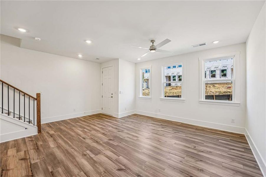 Spacious, unfurnished interior of a new home in Park Vue, Atlanta (Image 18). Spacious, unfurnished interior of a new home in Park Vue, Atlanta (Image 18).