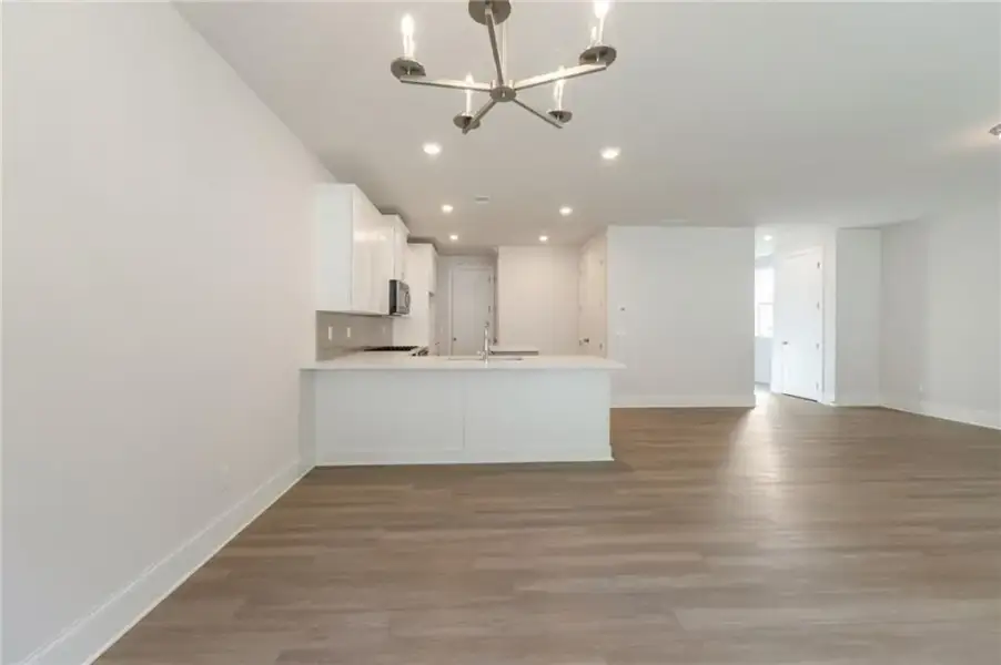 Spacious, unfurnished interior of a new home in , Marietta (Image 24).