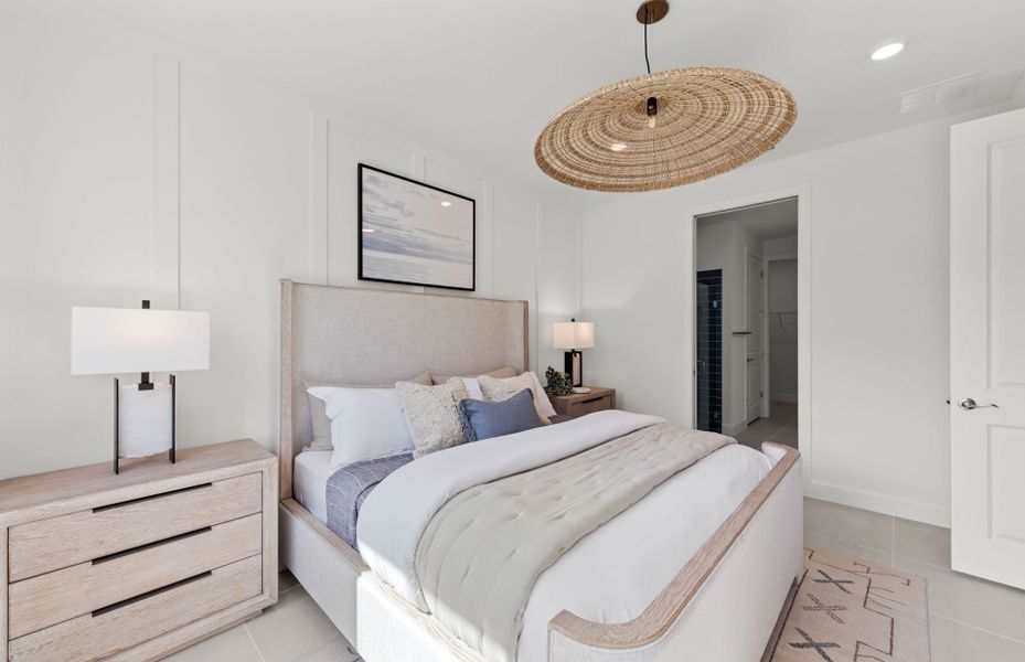 Representative furnished interior of a home built from the Ellenwood by Pulte Homes in Shores at Stillwater, Englewood (Image 15).