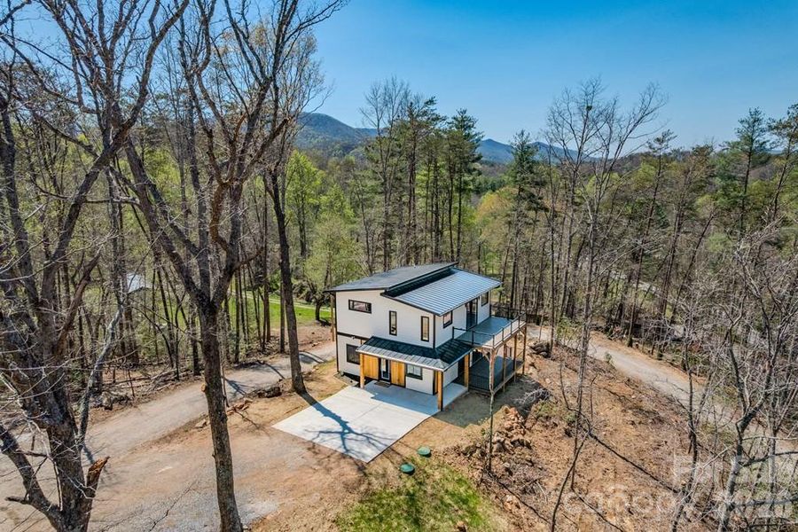 Image 46 of a home in .