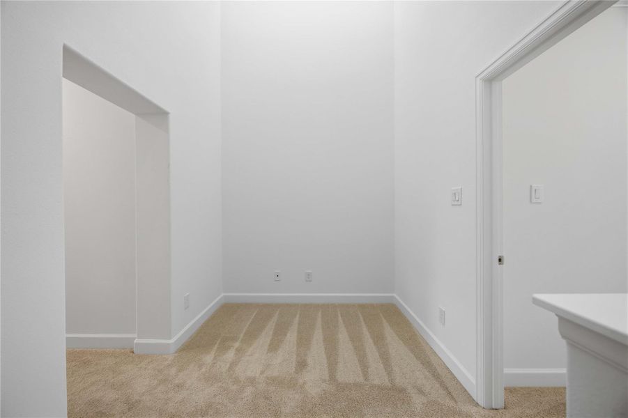 Spacious, unfurnished interior of a new home in , Houston (Image 32).