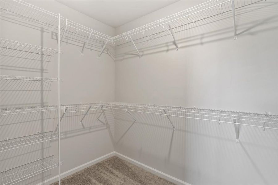 Spacious, unfurnished interior of a new home in Sweetbrier, Durham (Image 25).
