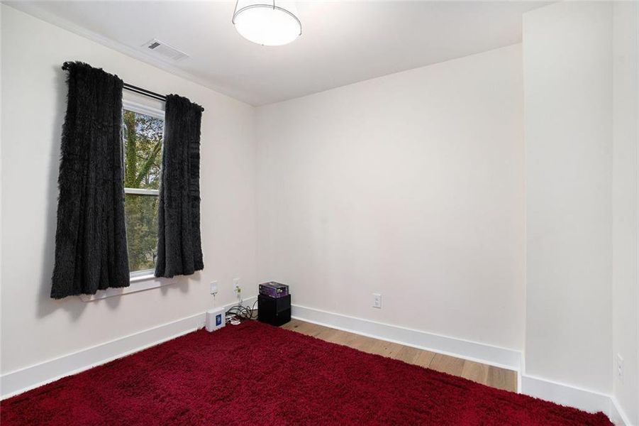 Spacious, unfurnished interior of a new home in , Marietta (Image 25). Spacious, unfurnished interior of a new home in , Marietta (Image 25).