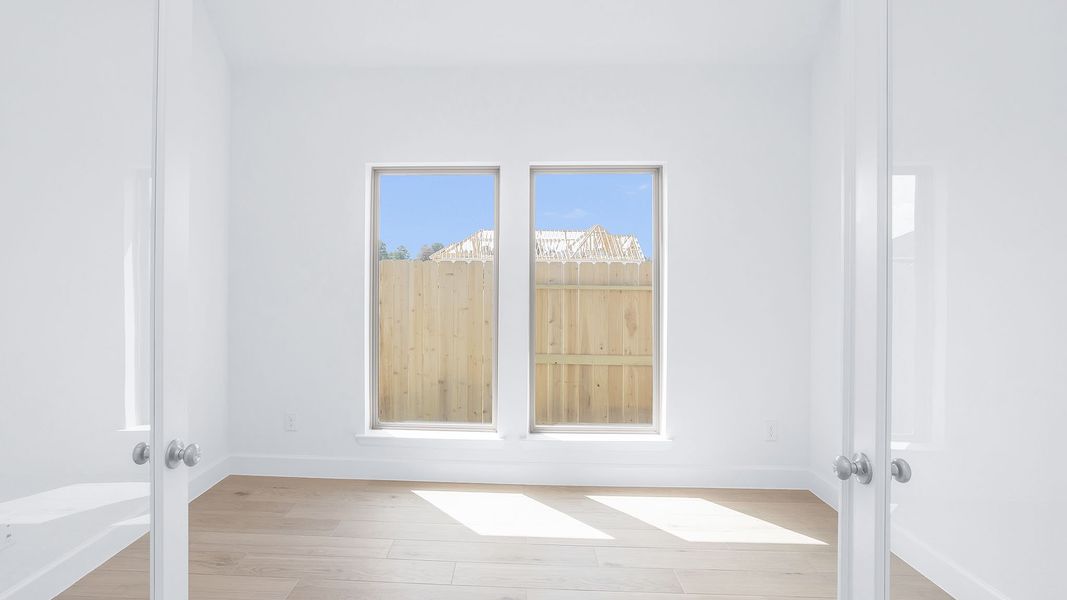 Spacious, unfurnished interior of a new home in Everly, Hockley (Image 18).