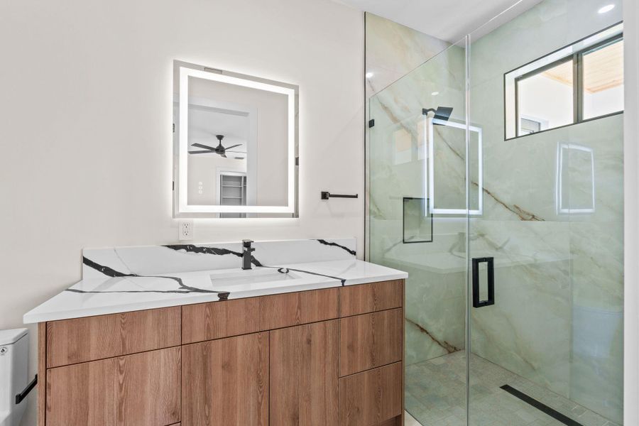 41-web-or-mls-A7405146