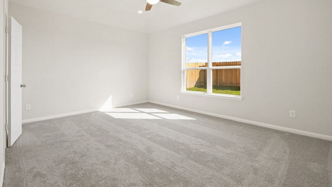 Representative unfurnished interior of a home built from the The Benbrook by Legend Homes in Bluestem, Brookshire (Image 19).