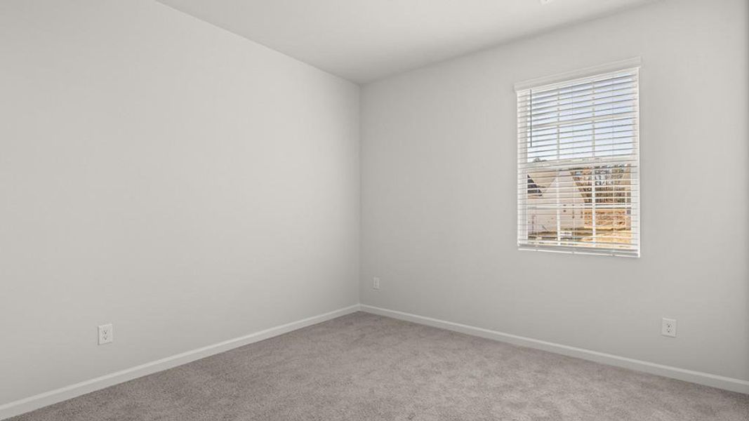 Spacious, unfurnished interior of a new home in Lost Creek, Dallas (Image 23).