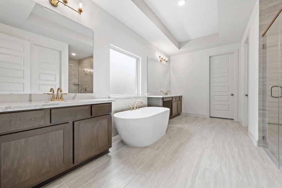 Furnished interior view inside a new home in The Woodlands Hills, Willis (Image 9).