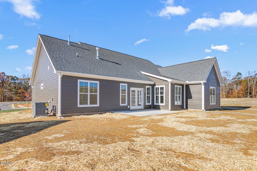 3117 Cullens Drive-37