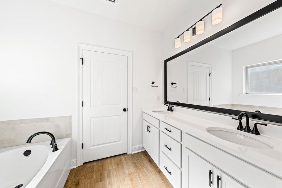 Furnished interior view inside a new home in Sentinel Ridge, Pace (Image 8).