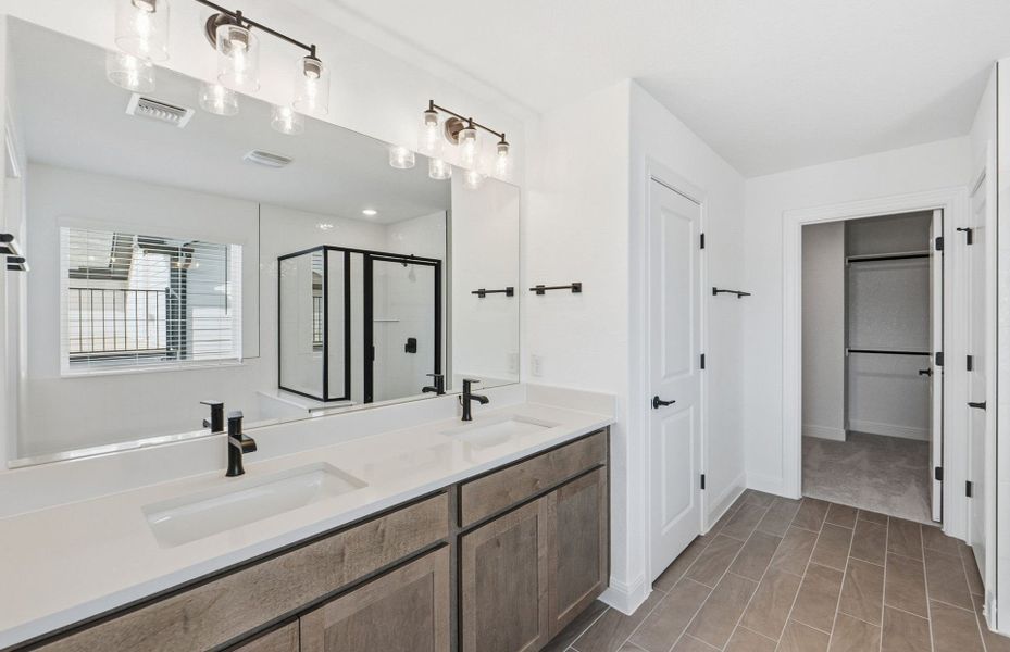 Furnished interior view inside a new home in Horizon Lake, Leander (Image 12). Furnished interior view inside a new home in Horizon Lake, Leander (Image 12).