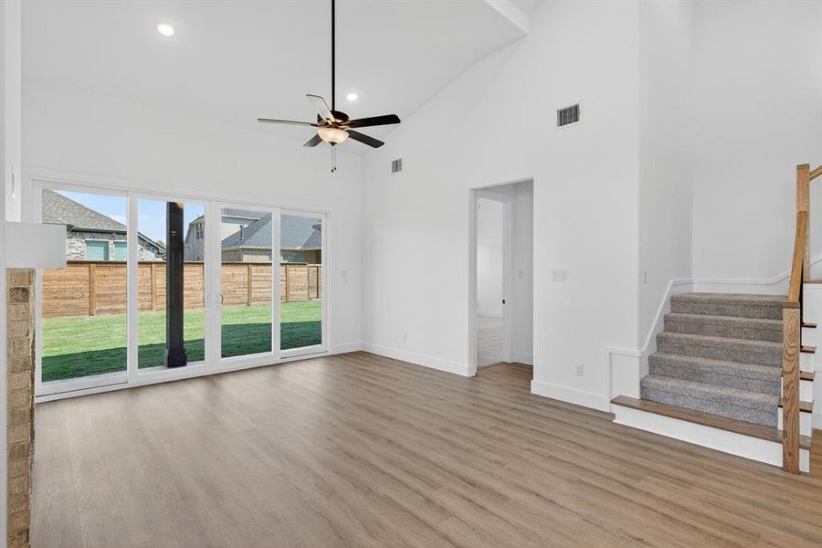 Spacious, unfurnished interior of a new home in Solterra, Mesquite (Image 21).