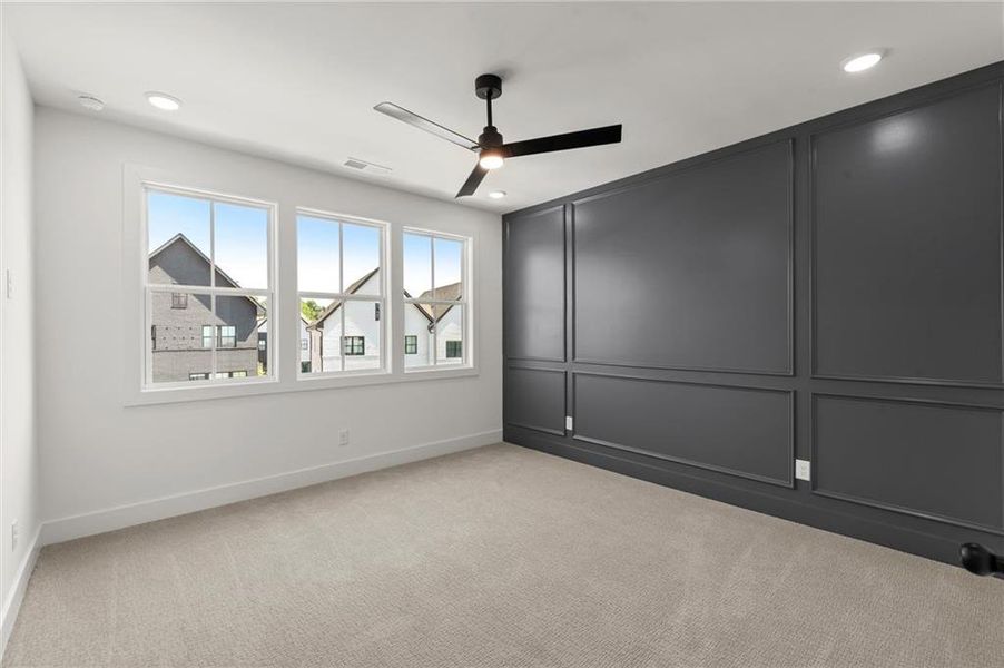 Spacious, unfurnished interior of a new home in The Gathering Alpharetta, Alpharetta (Image 29).