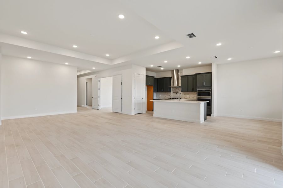 Spacious, unfurnished interior of a new home in Tamarack at Two Rivers, Zephyrhills (Image 15). Spacious, unfurnished interior of a new home in Tamarack at Two Rivers, Zephyrhills (Image 15).