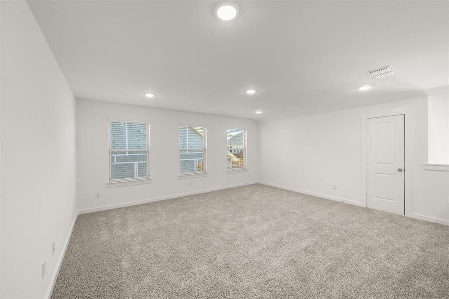 6937 Freight Train- Gameroom-1 6937 Freight Train- Gameroom-1