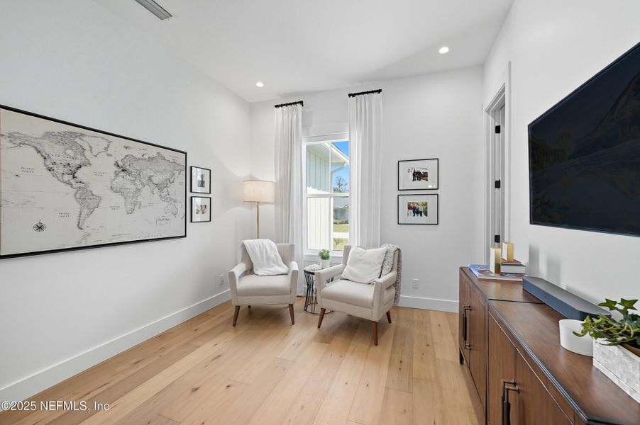Furnished interior view inside a new home in , Ponte Vedra Beach (Image 5).