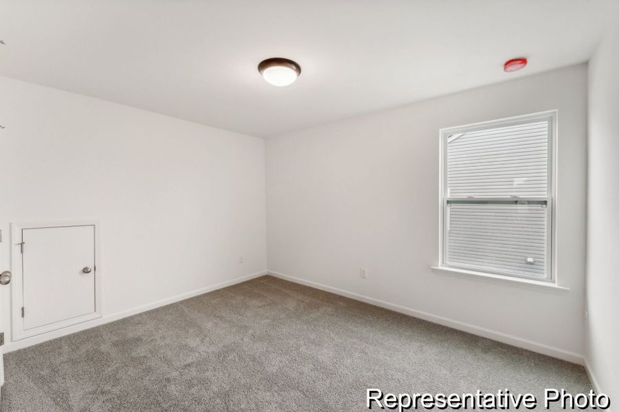 Spacious, unfurnished interior of a new home in Edgewater - Cottage Greens, Lancaster (Image 17).