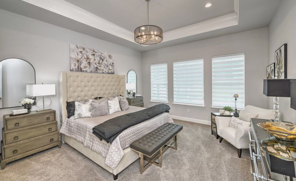 Furnished interior view inside a new home in Plantation Bay, Ormond Beach (Image 23).