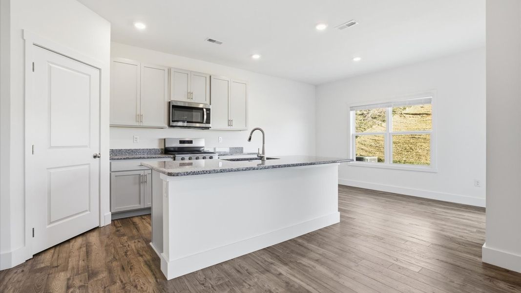 Furnished interior view inside a new home in The Ridge at Neals Landing, Knoxville (Image 5). Furnished interior view inside a new home in The Ridge at Neals Landing, Knoxville (Image 5).