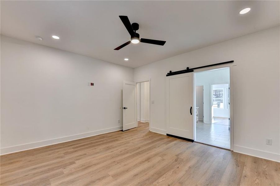 Spacious, unfurnished interior of a new home in , Sugar Hill (Image 22).